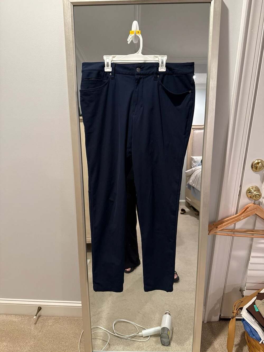 Lululemon Mens Navy Blue ABC Classic Fit 5 Pockets Warpestreme Pants sz 38